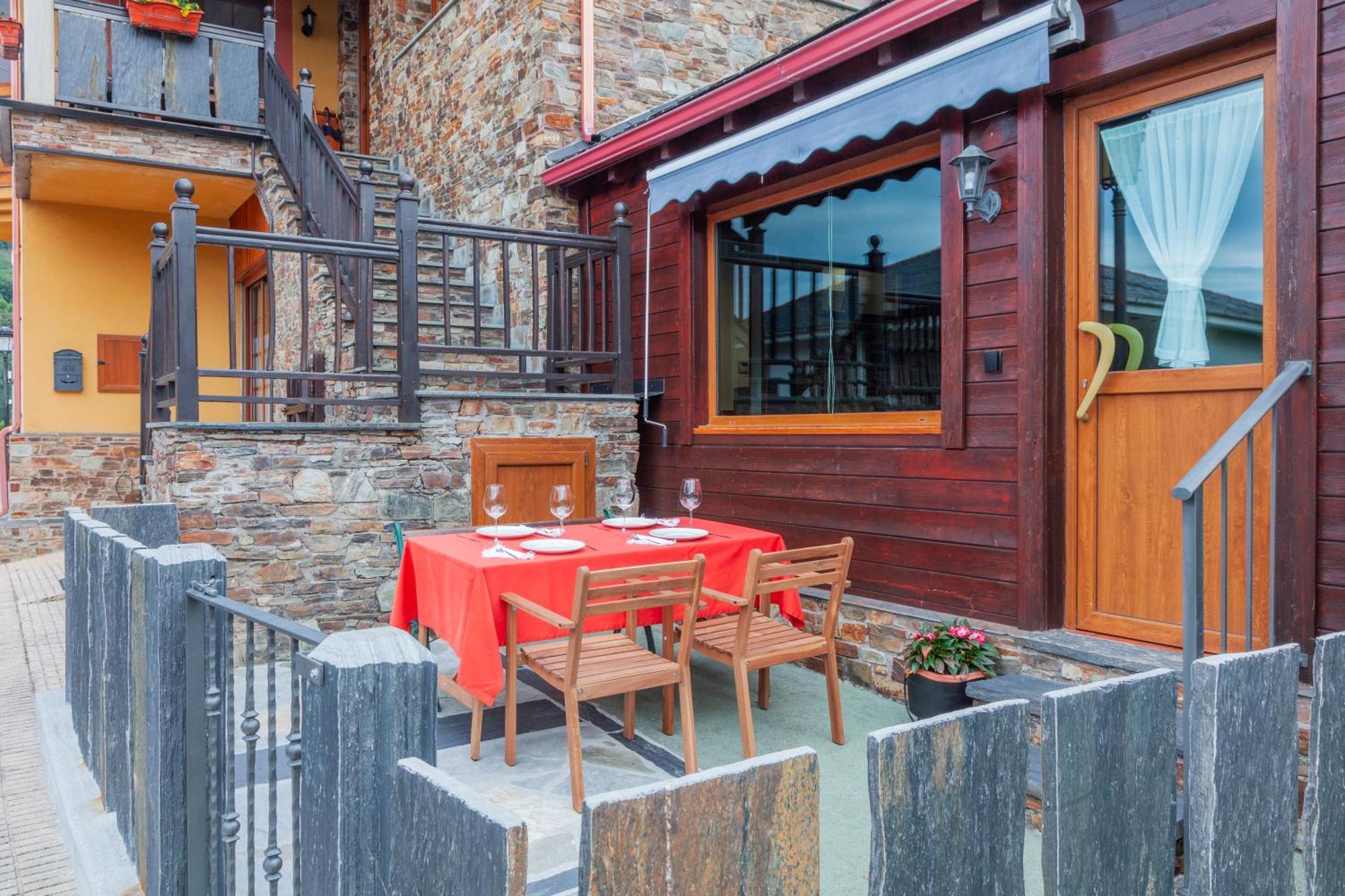Apartamentos Rurales Tin Turismo Santa Eulalia de Oscos Eksteriør billede